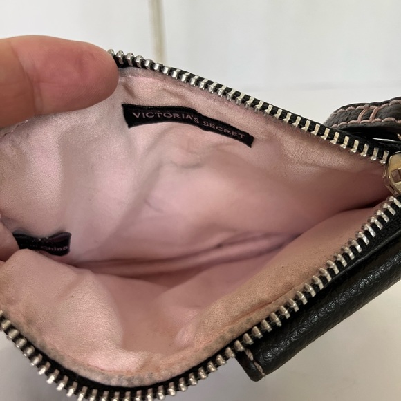 Victoria's Secret Black wristlet - Picture 4 of 4